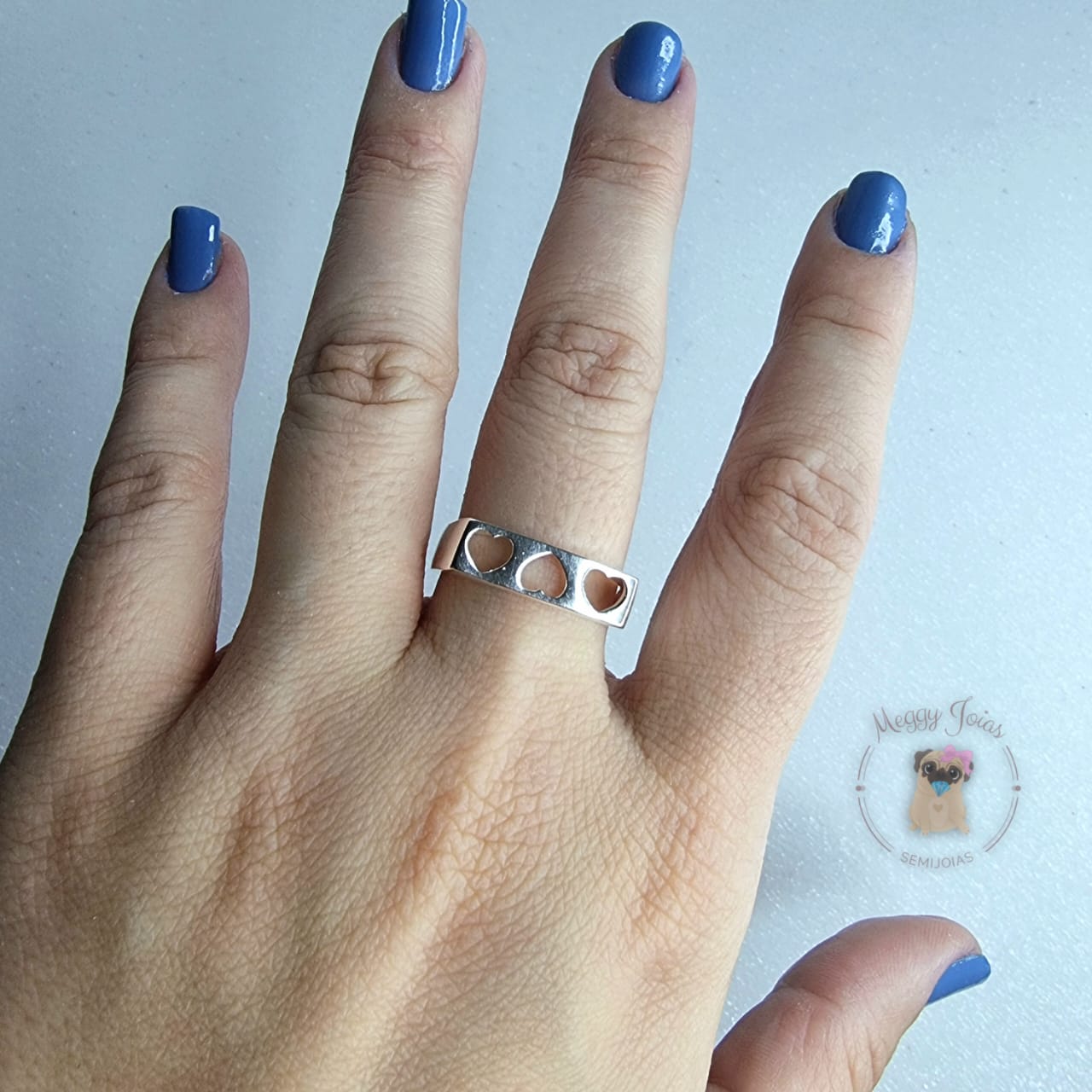 Anél prata frente quadrada corações